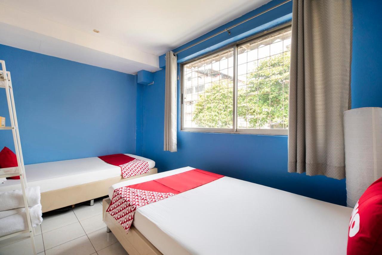 Oyo 618 At Khaosan Hostel (Adults Only) Bangkok Exterior photo
