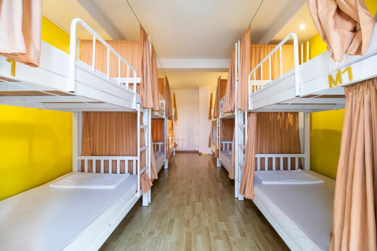 Oyo 618 At Khaosan Hostel (Adults Only) Bangkok Exterior photo