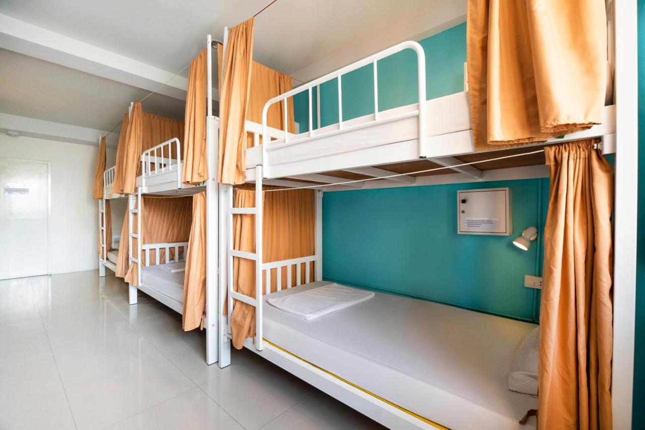 Oyo 618 At Khaosan Hostel (Adults Only) Bangkok Exterior photo